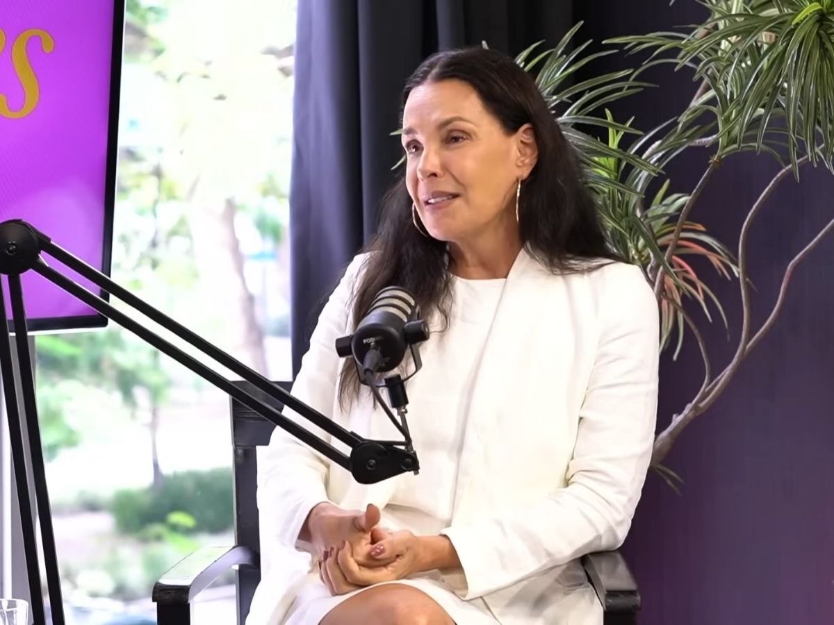 “experiencia-infeliz”,-diz-carolina-ferraz-sobre-uso-de-chip-da-beleza