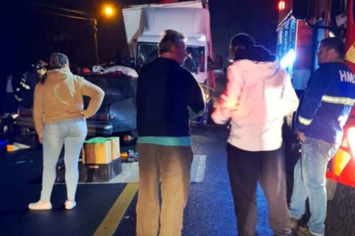 sc:-acidente-grave-na-br-470-resulta-nas-mortes-de-avo,-mae-e-filha