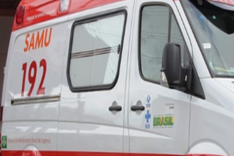 Homem passa mal e morre enquanto fazia esteira em academia