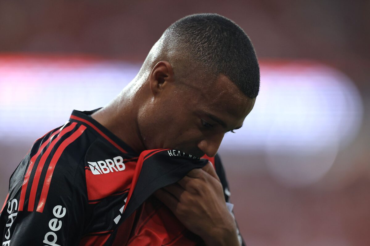 flamengo-libera-de-la-cruz-pelo-final-de-semana-apos-polemica