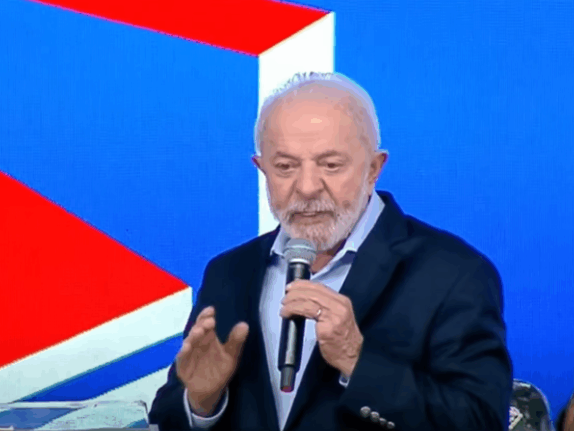 lula-diz-que-trump-foi-enganado-por-bolsonaro-e-acusa-ex-presidente-de-trair-o-pais