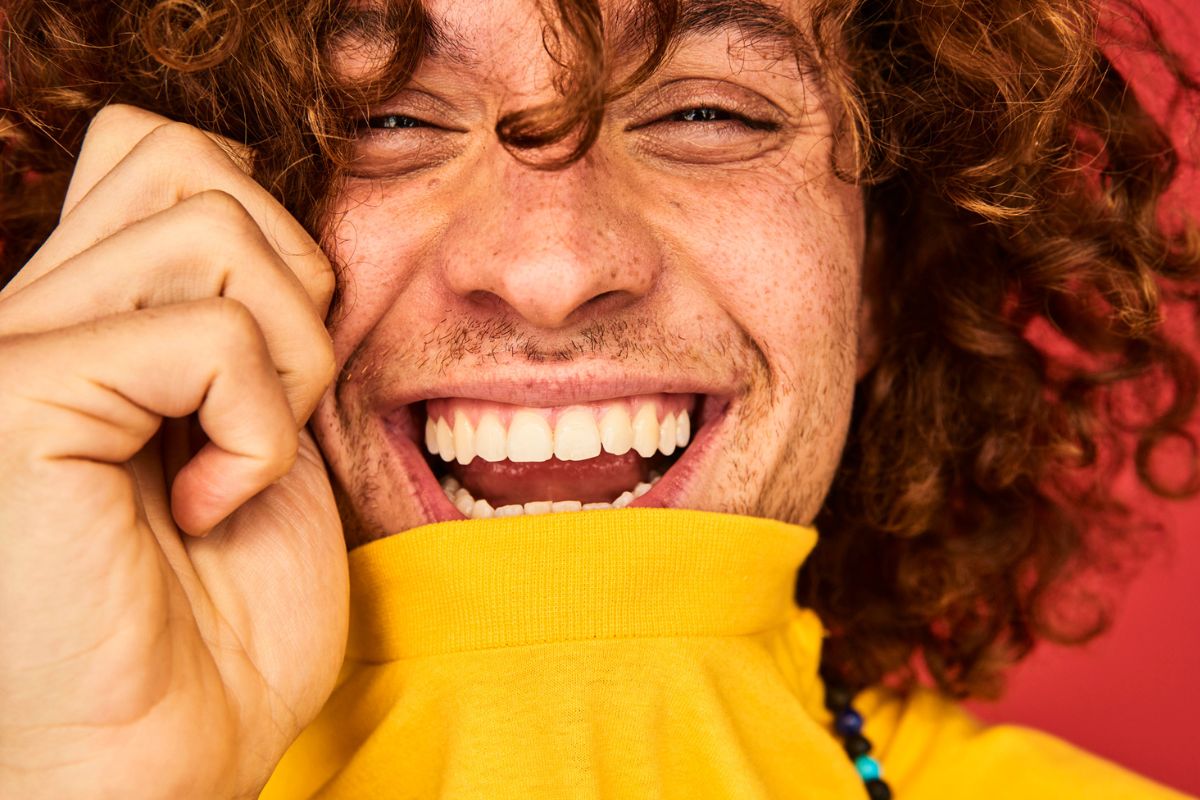 saiba-quais-sao-os-alimentos-que-mais-escurecem-os-dentes