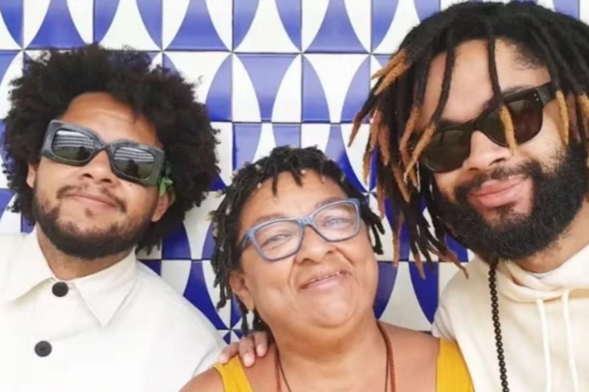 morre-dona-jacira,-mae-de-emicida-e-fioti,-aos-60-anos