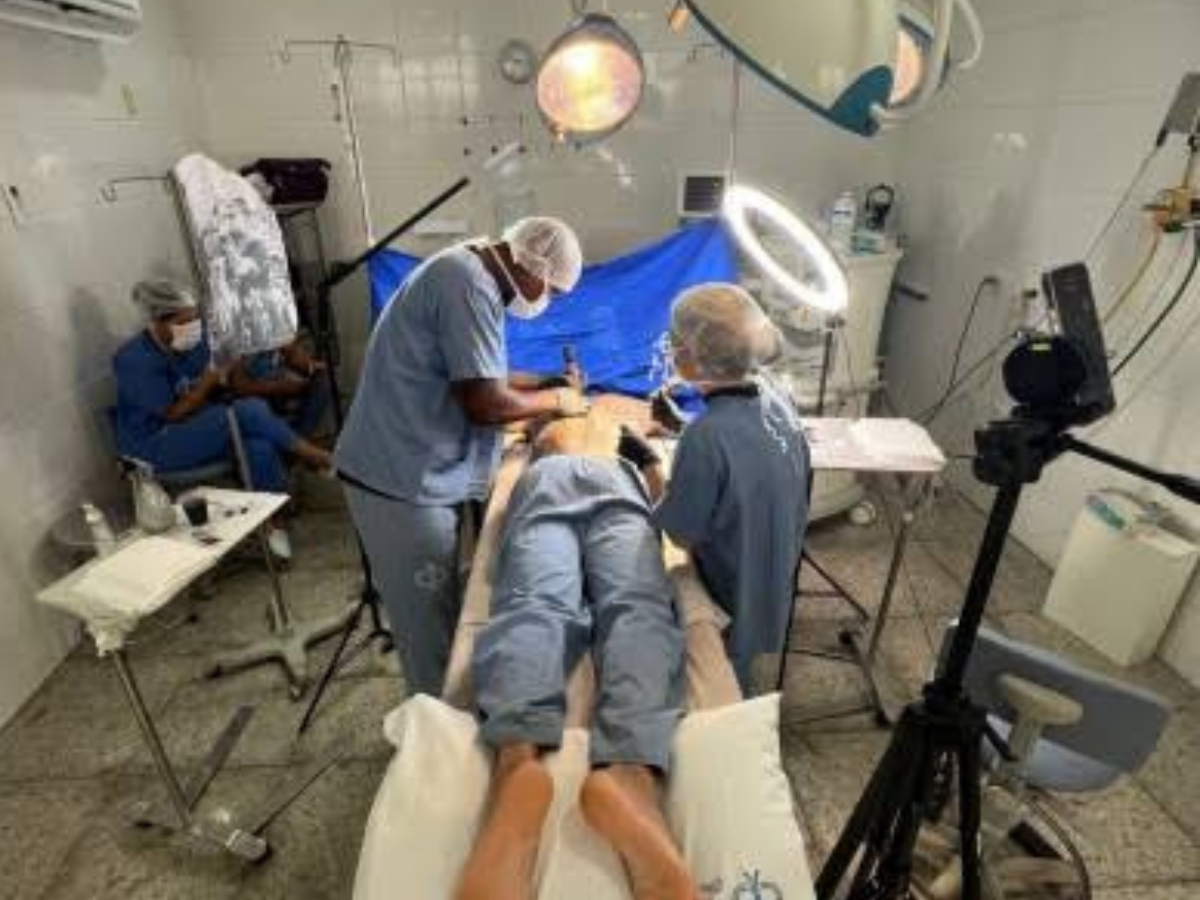 tatuagem-com-anestesia:-especialista-avalia-riscos-apos-proibicao-do-cfm