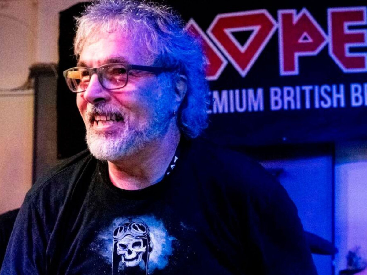 Paul Mario Day, primeiro vocalista do Iron Maiden, morre aos 69 anos
