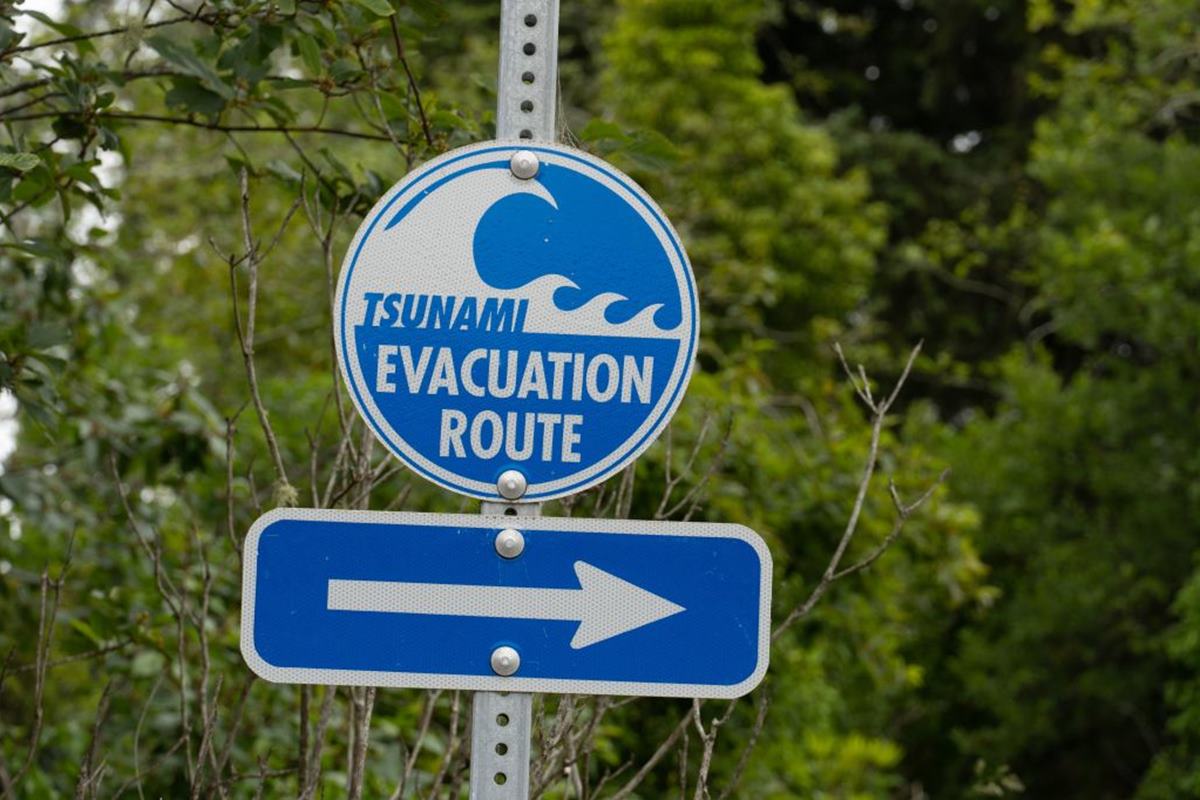 apos-terremoto-na-russia,-eua,-japao-e-outros-emitem-alerta-de-tsunami