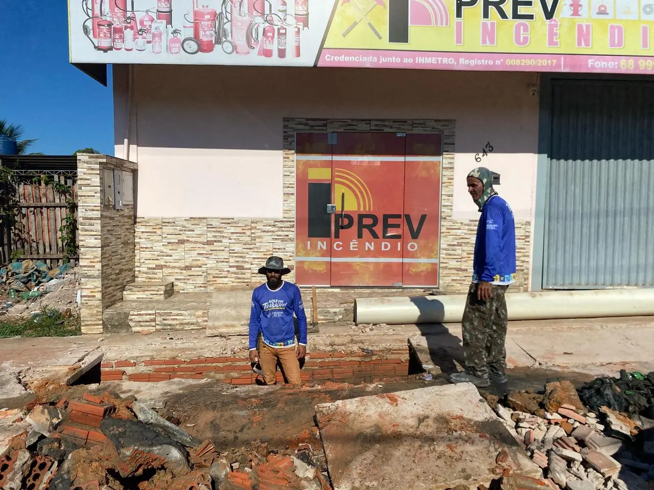 Prefeitura de Cruzeiro do Sul realiza diversas frentes de serviço nesta quinta-feira (10)