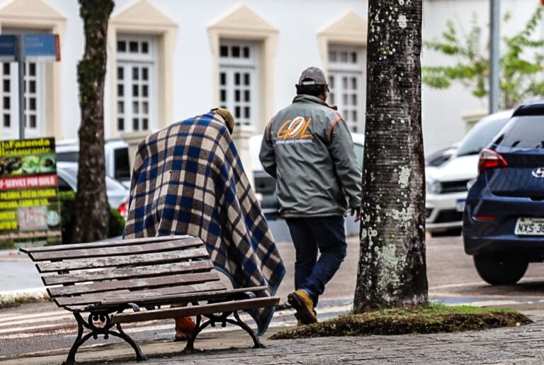 Vem friagem aí: Inmet emite alerta de queda de temperatura para o Acre