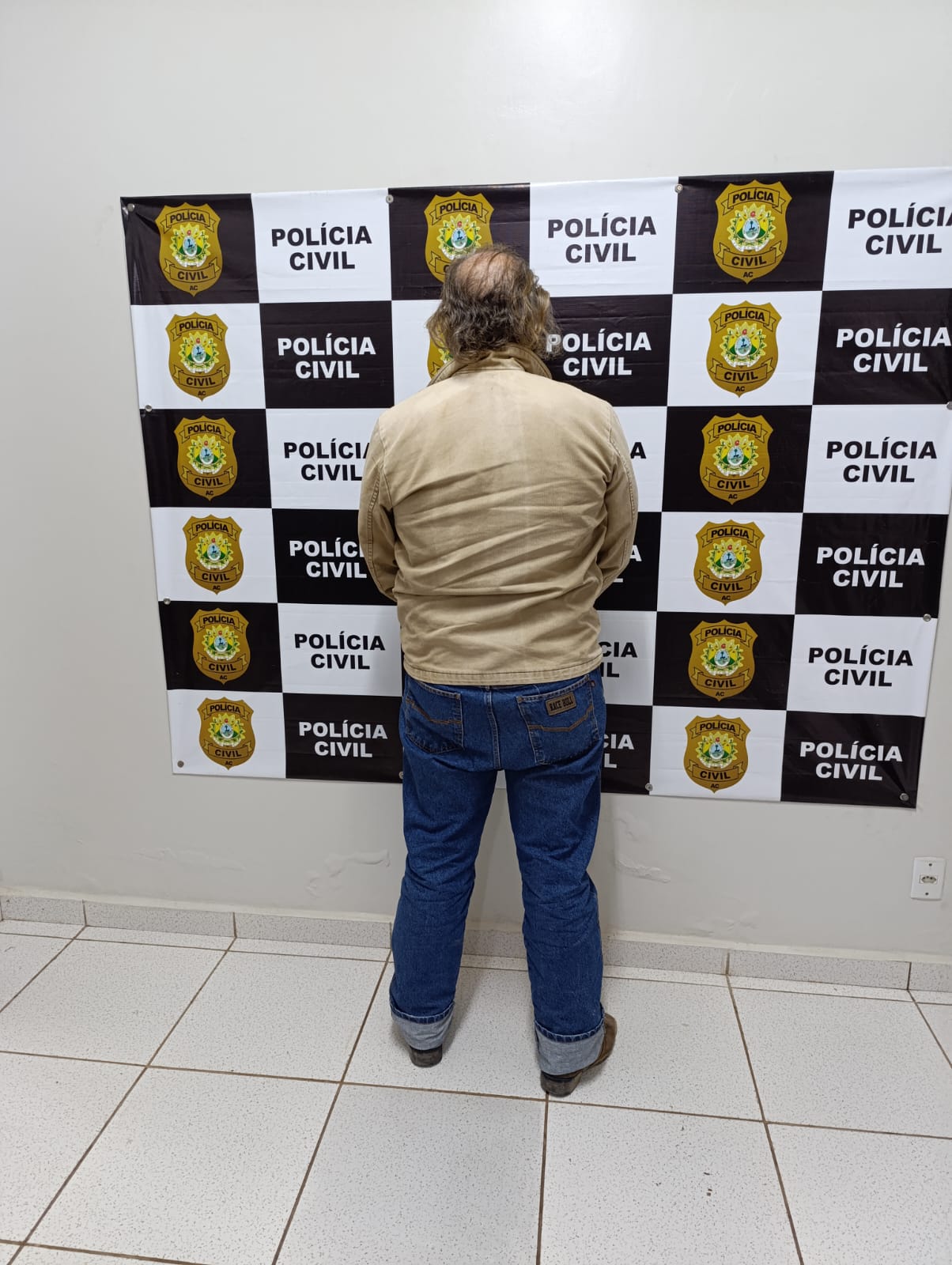 Preso em Sena Madureira, foragido do Mato Grosso teria matado o primo por dívida de 90 mil Preso em Sena Madureira, foragido do Mato Grosso teria matado o primo por dívida de 90 mil