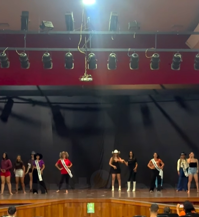 Candidatas à Rainha do Rodeio ensaiam para a grande final nesta quinta; veja vídeo