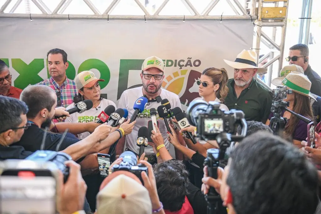 Expoacre 2025 pode bater recorde com R$ 600 milhões movimentados, diz Gladson Camelí