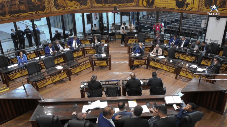 Aleac aprova por unanimidade as contas de 2021 do governo Gladson Camelí; veja detalhes