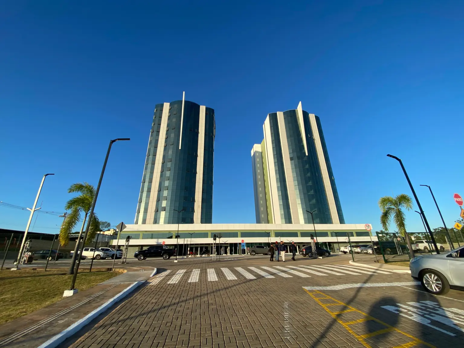 VIA TOWERS Corporate é inaugurado e consolida nova centralidade empresarial em Rio Branco