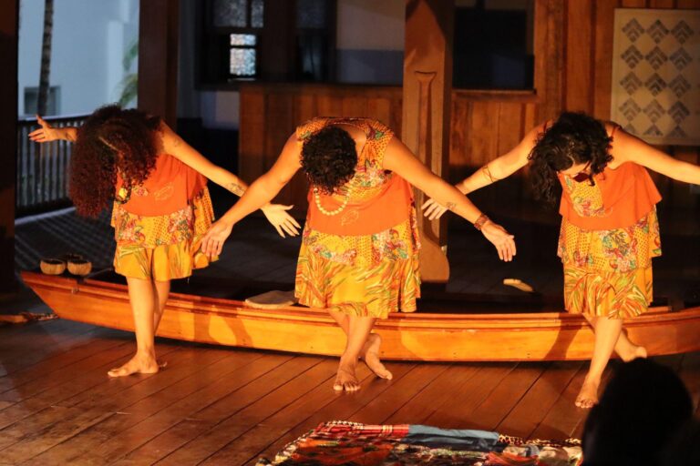 Vamos construir arte acreana? Vem investir em teatro!