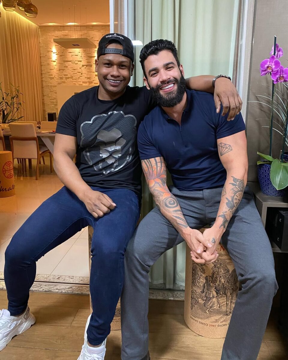 “mudou-minha-trajetoria”:-junior-marques-relembra-apoio-de-gusttavo-lima