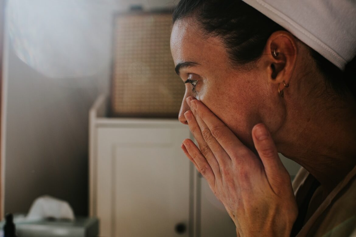 de-alho-a-pimenta,-tratamentos-caseiros-podem-ser-nocivos-para-a-pele