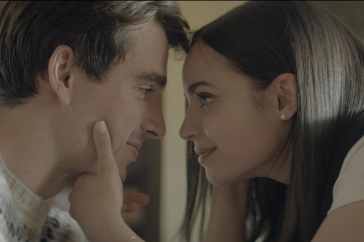 meu-ano-em-oxford:-a-diferenca-entre-os-finais-do-filme-e-do-livro