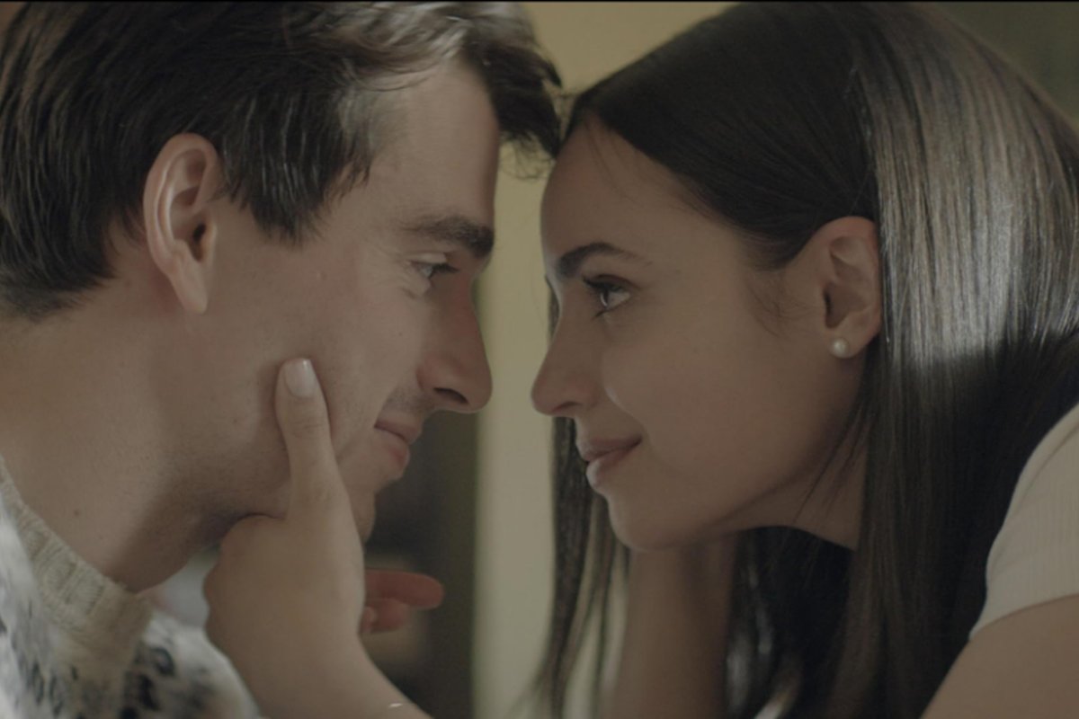 meu-ano-em-oxford:-a-diferenca-entre-os-finais-do-filme-e-do-livro