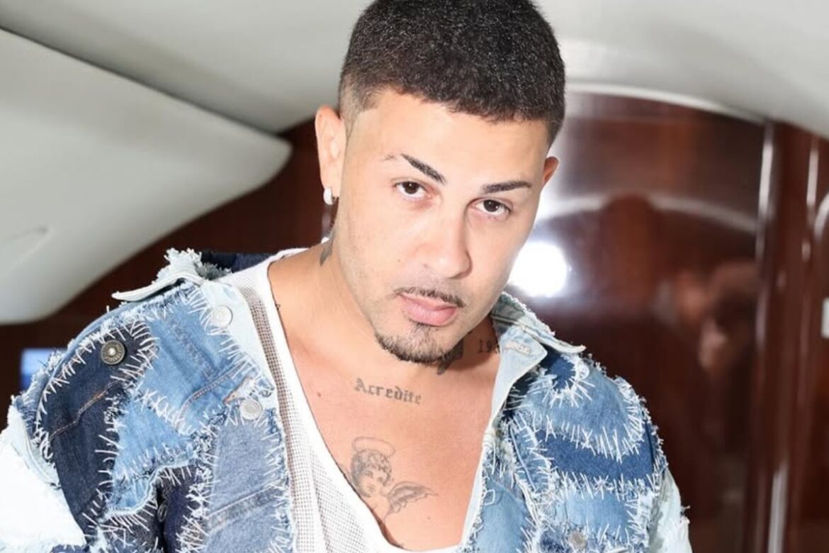 carlinhos-maia-se-pronuncia-sobre-rumores-de-que-teria-“virado-hetero”