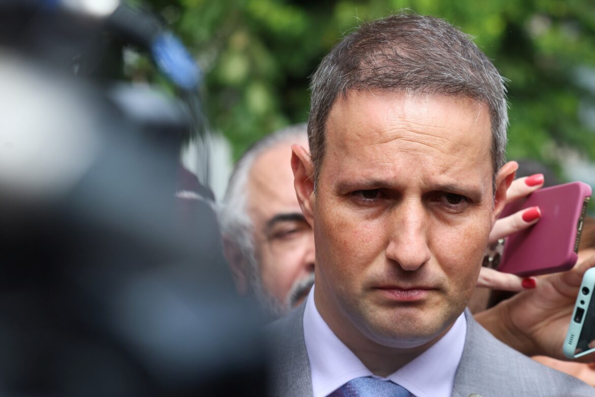 derrite-fala-sobre-disputa-ao-senado-apos-mencao-de-eduardo-bolsonaro