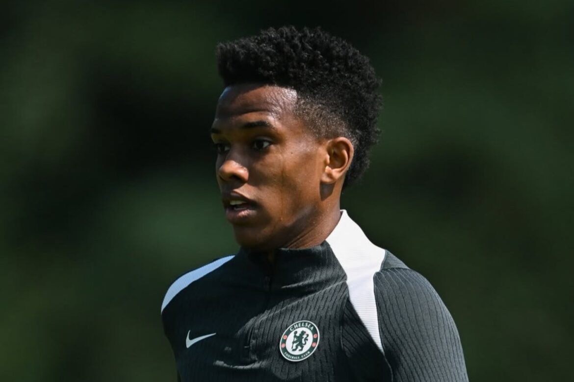 saiba-quando-estevao,-ex-palmeiras,-pode-fazer-estreia-pelo-chelsea