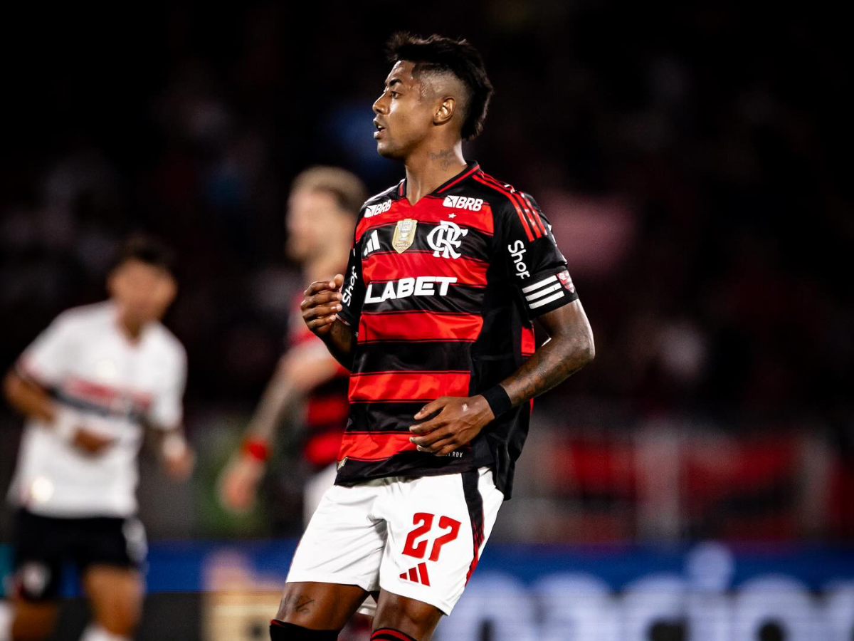 Ciência e prevenção: entenda por que o Flamengo poupou Bruno Henrique e Luiz Araújo