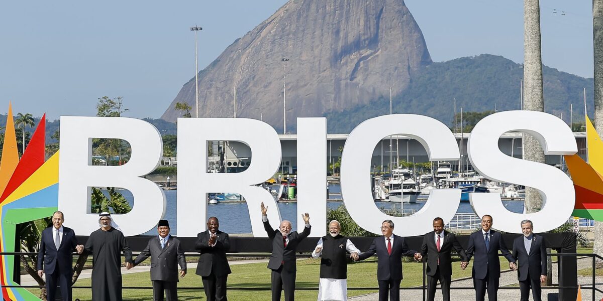 lula-diz-que-nao-recuou-da-ideia-de-moeda-propria-do-brics