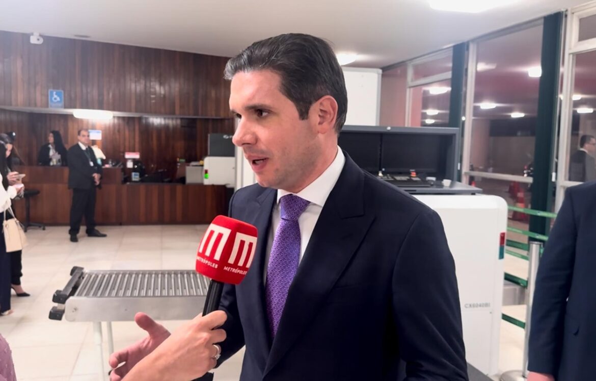 motta-fala-em-combater-adultizacao,-mas-sem-“censura”-as-redes