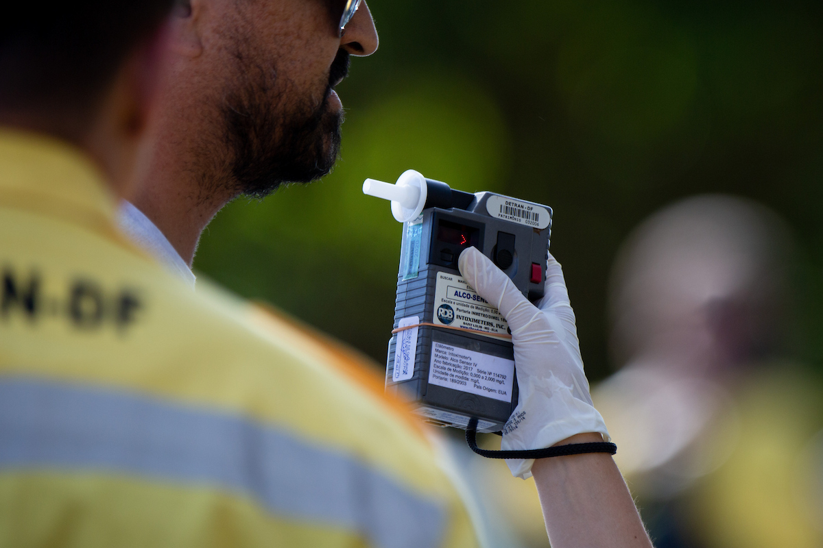 detran-suspende-cnh-de-724-motoristas-no-df.-veja-a-lista