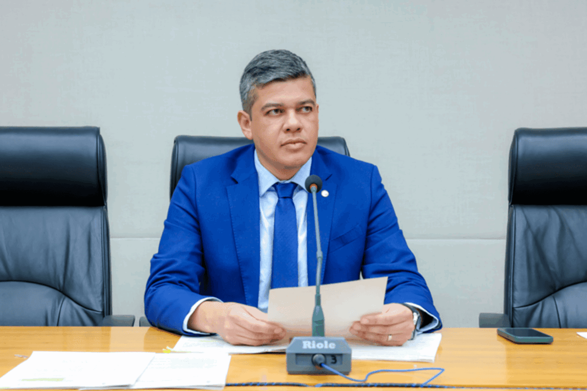 entidades-entram-na-cldf-com-pedido-de-cassacao-de-daniel-donizet