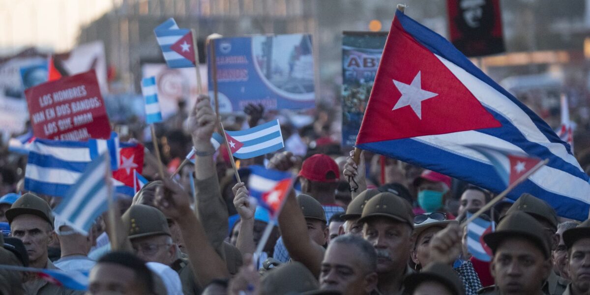 eua-tentam-asfixiar-cuba-via-bloqueio-da-exportacao-de-servico-medico