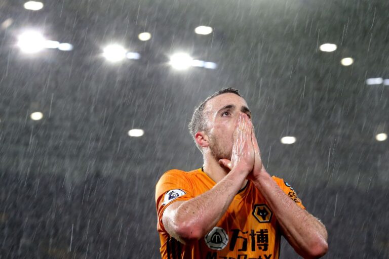 Wolves prepara mosaico para Diogo Jota em estreia da Premier League