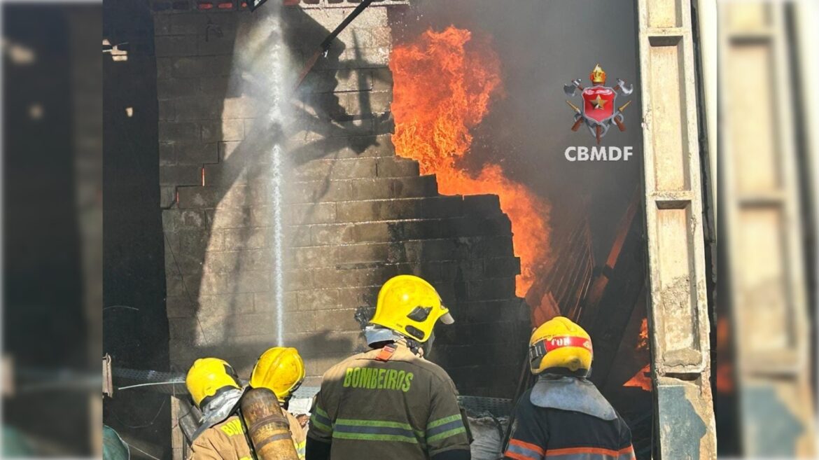 homem-sofre-queimaduras-nas-costas-e-pescoco-apos-incendio-em-galpao