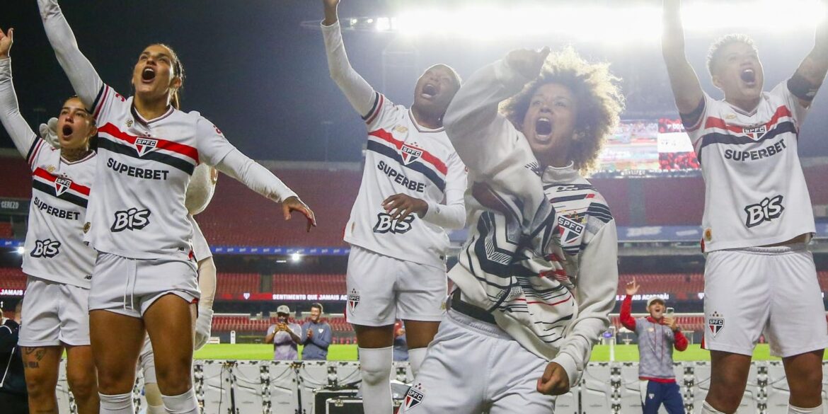 sao-paulo-bate-ferroviaria-e-avanca-a-semi-do-brasileirao-feminino