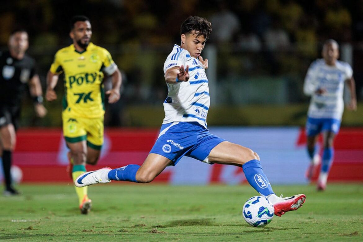 com-um-gol-em-cada-tempo,-mirassol-e-cruzeiro-empatam-no-brasileirao