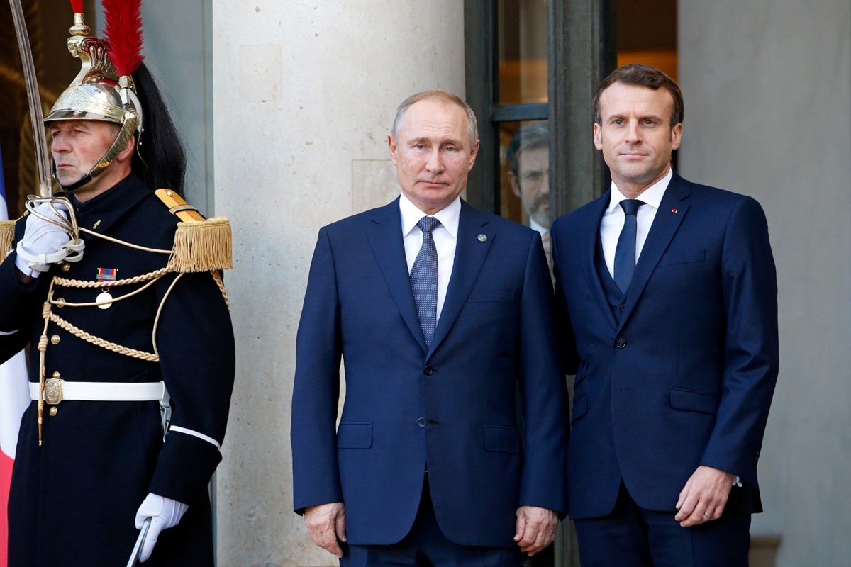 macron-chama-putin-de-“ogro”-e-faz-alerta-contra-“ameaca”-da-russia