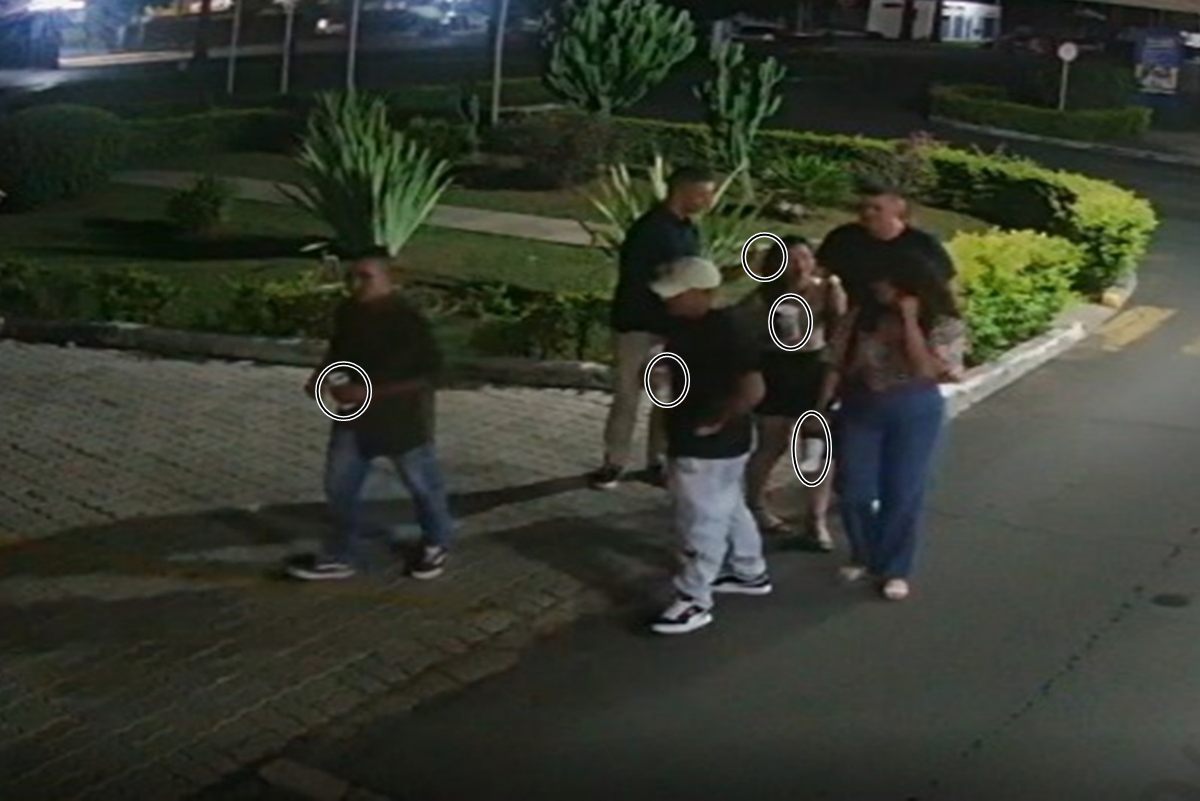 cameras-flagraram-pms-deixando-festa-com-copos-na-mao-antes-de-batida