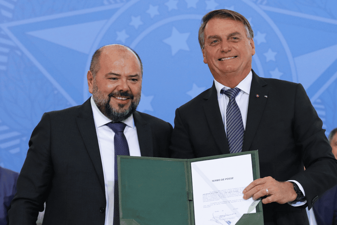 cpmi-quer-dados-do-coaf-sobre-ex-ministro-de-bolsonaro