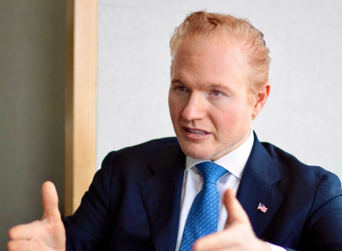 advogado-de-trump-se-manifesta-sobre-ameacas-apos-vazamento-no-brasil