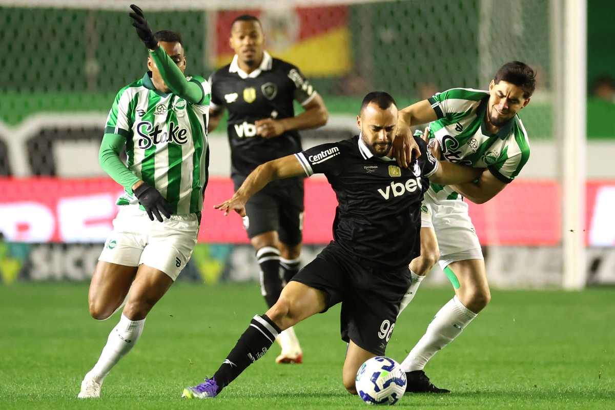 com-dois-de-chris-ramos,-botafogo-vence-o-juventude-de-virada