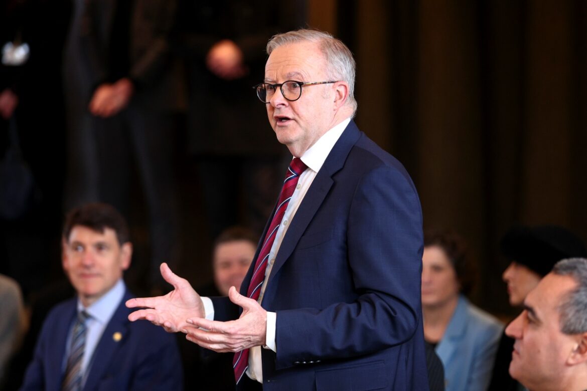 australia-acusa-ira-de-ataques-antissemitas-e-expulsa-embaixador