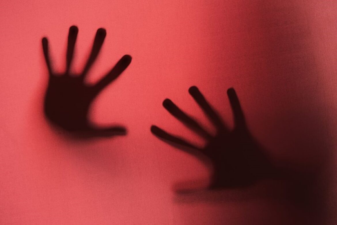 a-cada-12-horas,-uma-mulher-e-vitima-de-violencia-sexual-em-sp