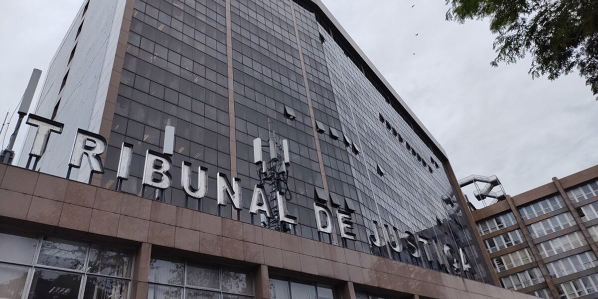 tribunal-de-justica-do-rio-alerta-sobre-golpe-do-falso-advogado