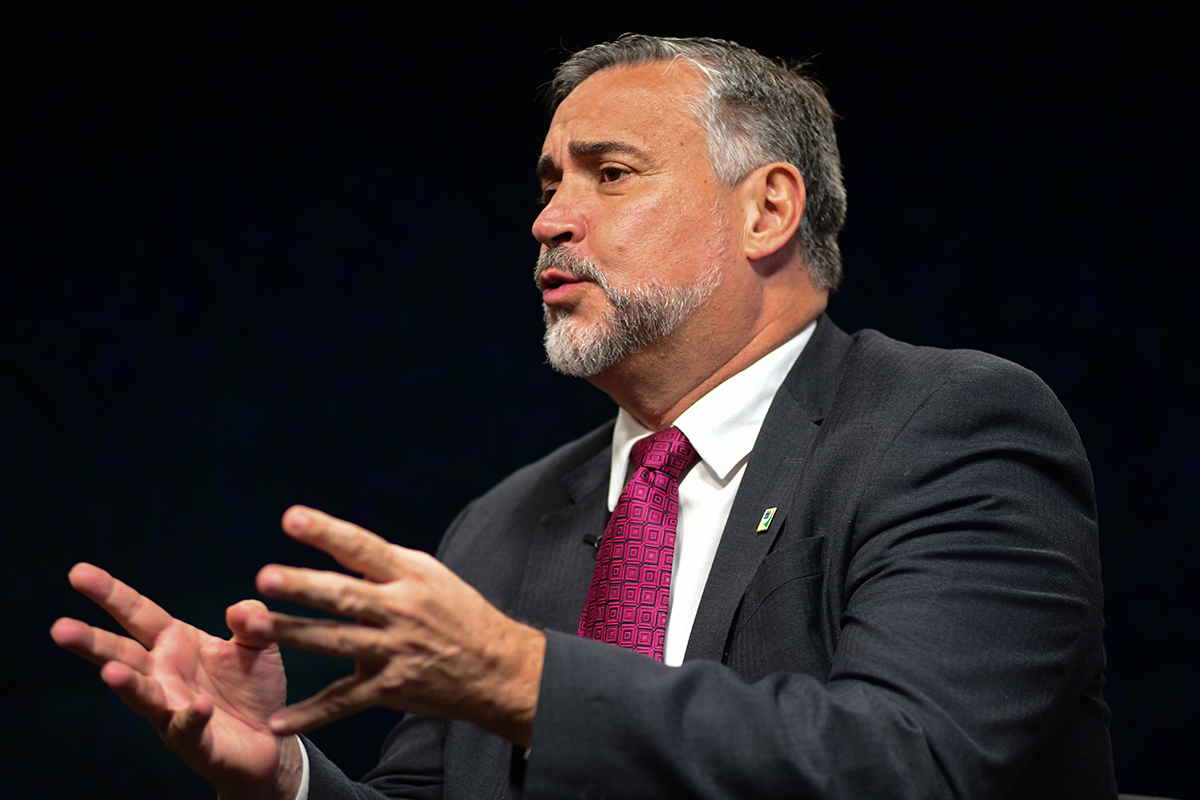 pimenta-nega-acordo-na-cpmi-para-evitar-convocacao-de-irmao-de-lula