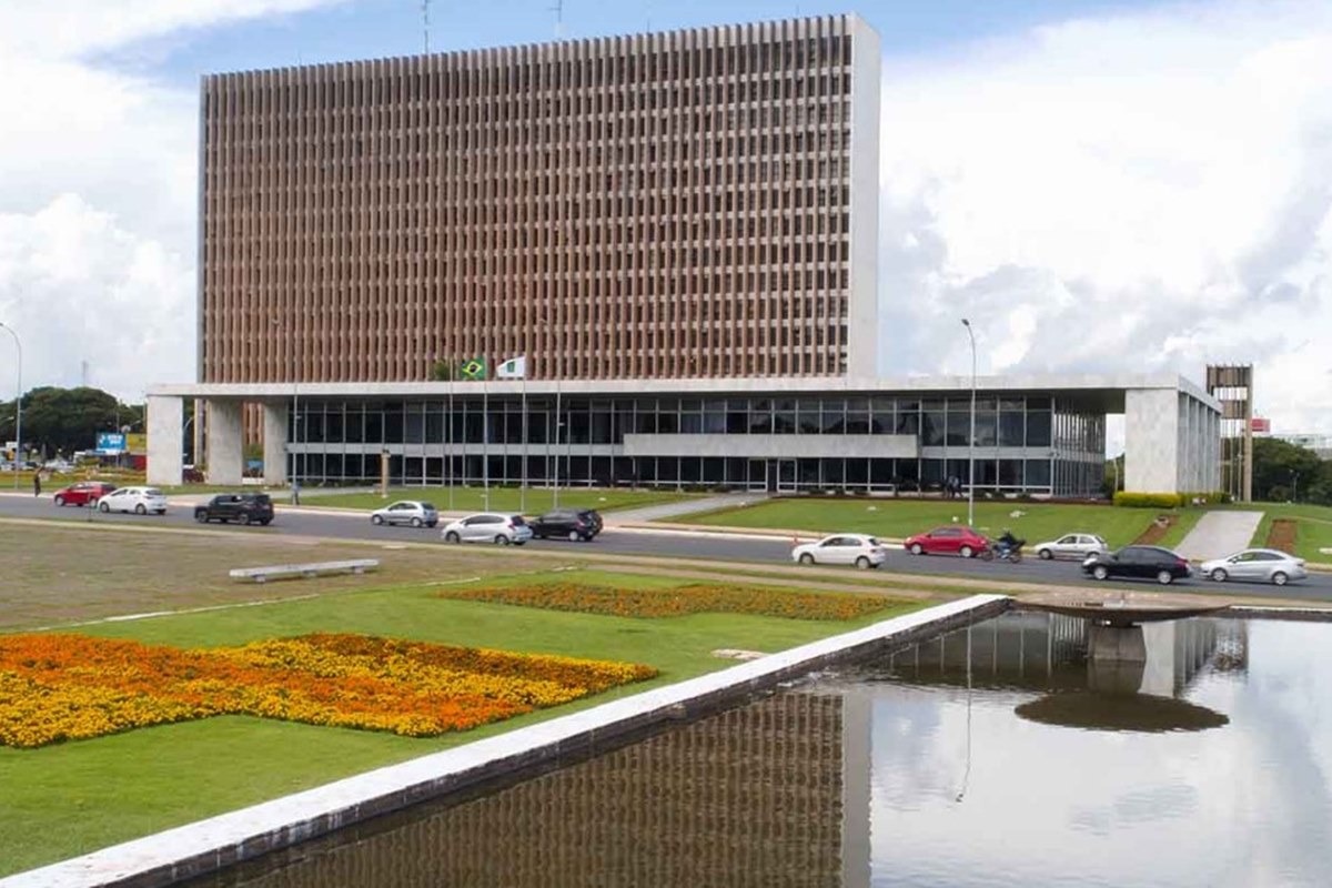 assembleia-para-criacao-de-novo-sindicato-sofre-reves,-mas-e-mantida