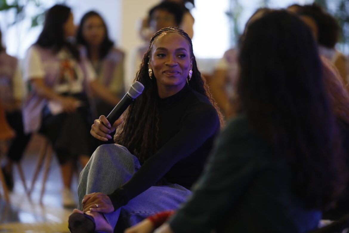 agosto-lilas:-patricia-ramos-emociona-ao-falar-sobre-violencia