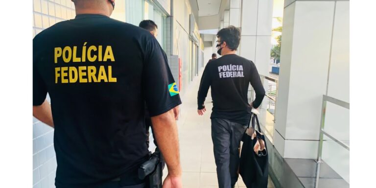 Oito pessoas estão foragidas após megaoperação da Polícia Federal