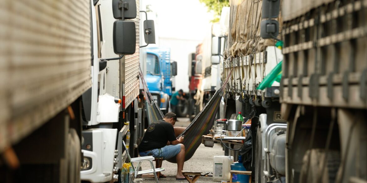 unidades-de-saude-para-caminhoneiros-ficarao-em-postos-nas-rodovias