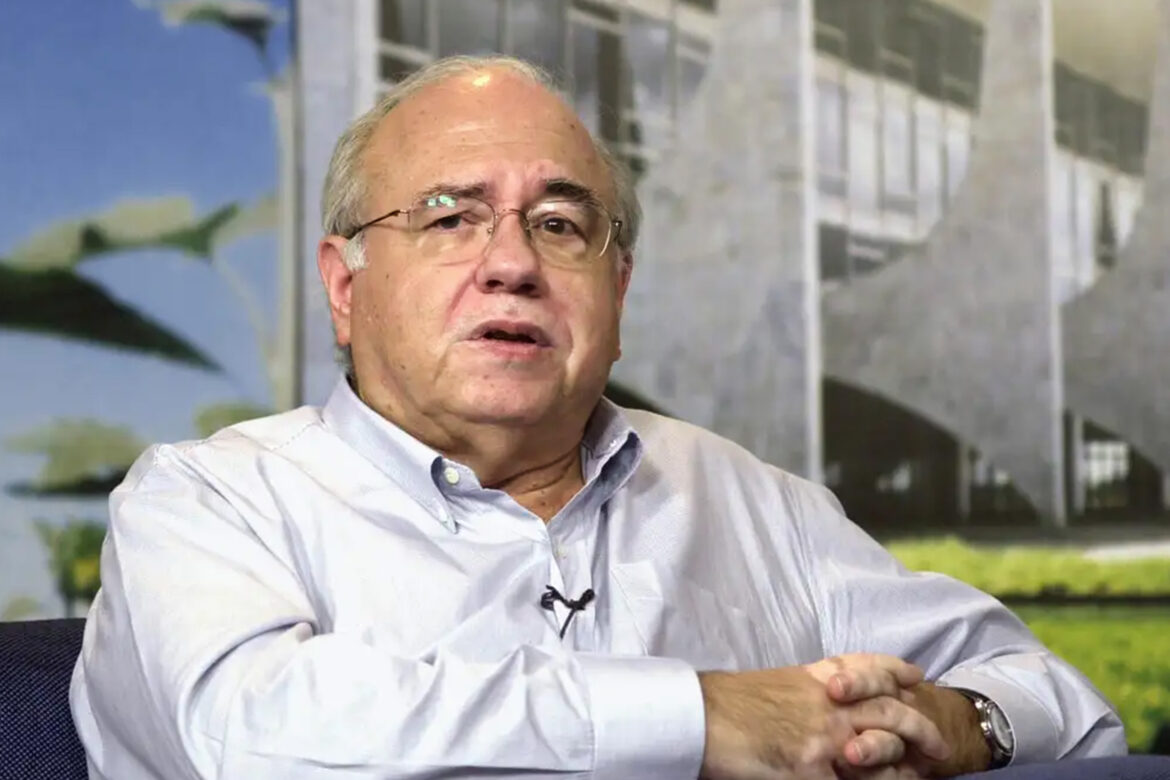 lula-decreta-luto-de-tres-dias-pela-morte-de-luis-fernando-verissimo