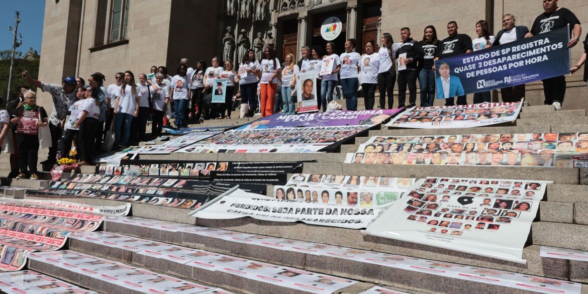 ato-em-sp-lanca-movimento-de-familias-em-busca-de-desaparecidos